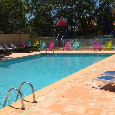 Camping La Buissiere 3* Barjac (Gard)