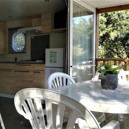 Camping La Buissiere