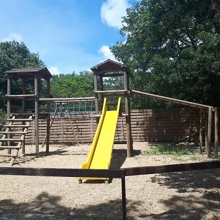 Camping La Buissiere Campsite