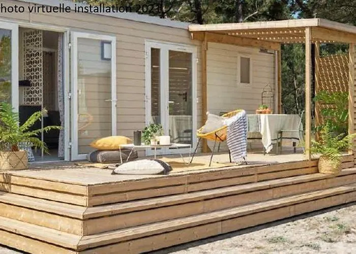 Camping La Buissiere 3*