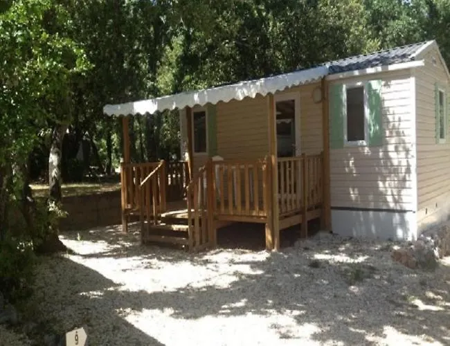 Camping La Buissiere 3* Баржак